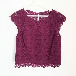 Talula Lace Crop Top Size M